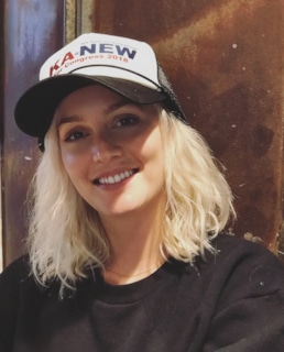 Блондинка Лейтон Мистер