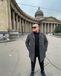 Михаил Стогниенко