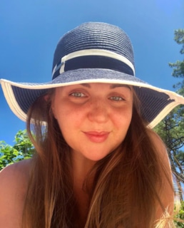 Марина Девятова