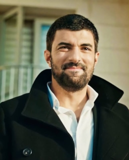 Энгин Акюрек