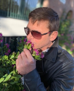 Игорь Лифанов