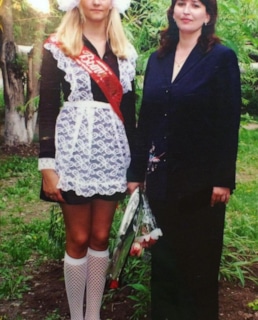 Александра Воробьева в юности