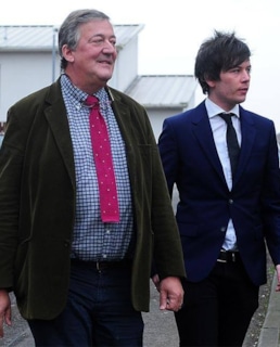 Стивен Фрай и его муж Эллиотт Спенсер