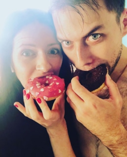 Артем Крылов и его жена Василина Октябрьская