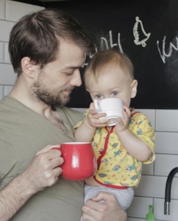 Артем Крылов с сыном