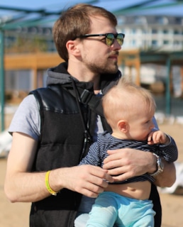 Артем Крылов с сыном