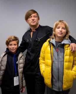 Лева Би-2 с детьми