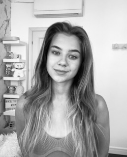 Катя Адушкина