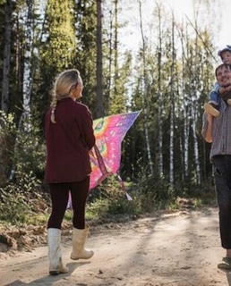 Анна Миклош с мужем Владимиром Шпомером и сыном