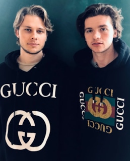 Джоэл Кортни и Логан Шроер