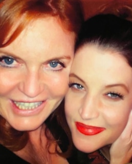 Сара Фергюсон и Лиза Мария Пресли