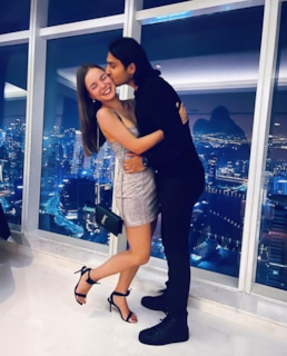 Саша Спилберг и ее парень Парул Гуджрал