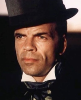 Арнис Лицитис