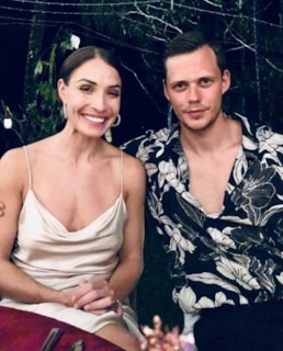 Билл Скарсгард и Алида Морберг