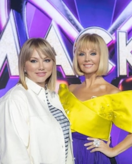 Валерия и Юлия Сумачева в шоу «Маска»