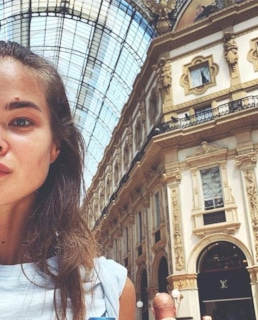 Анна Исаева