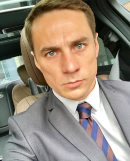 Актер Василий Шмаков