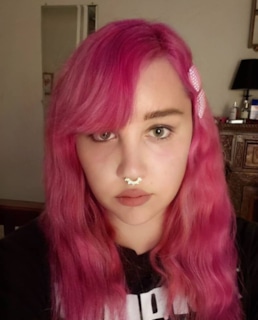 Аманда Байнс