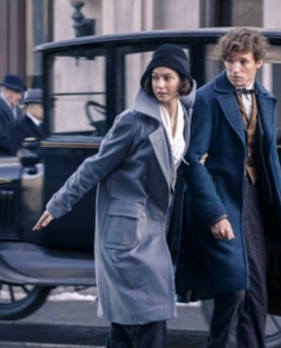 Кэтрин Уотерстон и Эдди Редмэйн