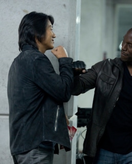 Сон Кан и Тайриз Гибсон в фильме «Форсаж-6»