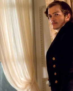 Руперт Френд в фильме «Молодая Виктория»