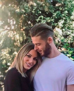 Давид де Хеа с гражданской женой Эдурне