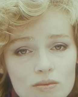 Жанна Эппле в фильме «Заряженные смертью»