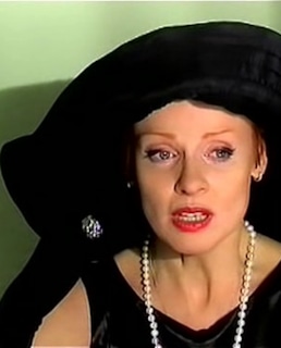 Жанна Эппле в фильме «Отблески»