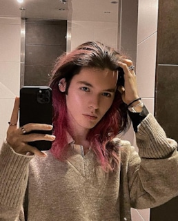 Финалист первого сезона телешоу «Голос.Дети» Кристиан Костов