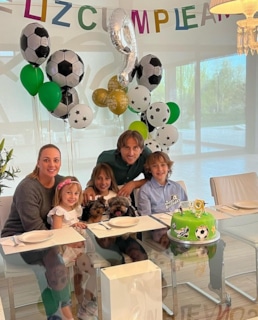 Лука Модрич с семьей