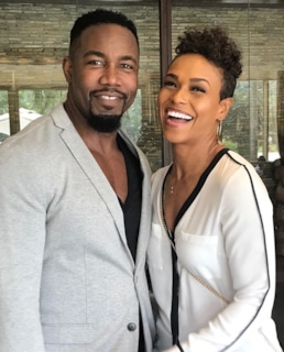 Майкл Джей Уайт с женой