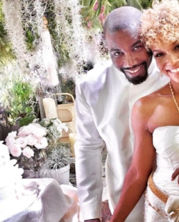 Майкл Джей Уайт с женой