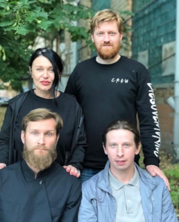 Жанна Кадникова c Антоном Зайцевым, Николаем Наумовым и Дмитрием Лысенковым