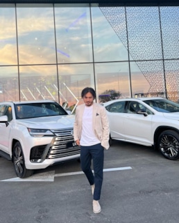 Санжар Мади