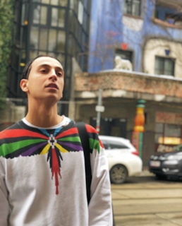 Yanix (Янис Бадуров)