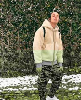 Yanix (Янис Бадуров)