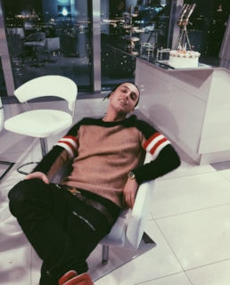 Yanix (Янис Бадуров)