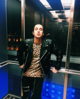 Yanix (Янис Бадуров)