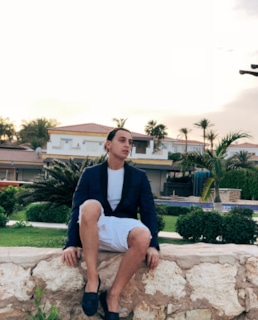 Yanix (Янис Бадуров)