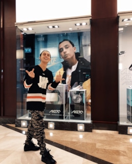 Yanix (Янис Бадуров)