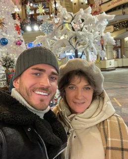 Роман Капаклы с мамой