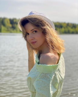 Алеса Качер