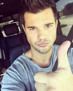 Тэйлор Лотнер