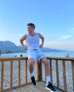 Роман Гриценко