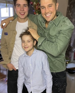 Роман Гриценко с братьями