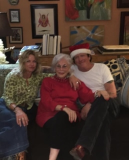 Майкл Мэдсен с женой и мамой