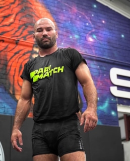 Артем Лобов