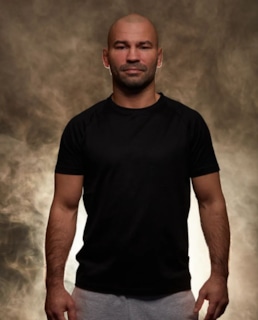 Артем Лобов