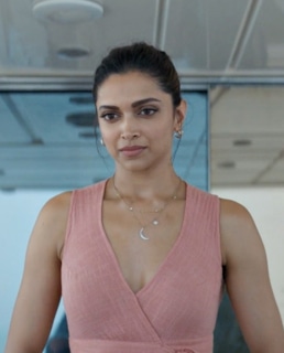 Дипика Падуконе