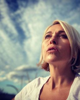 Анна Легчилова